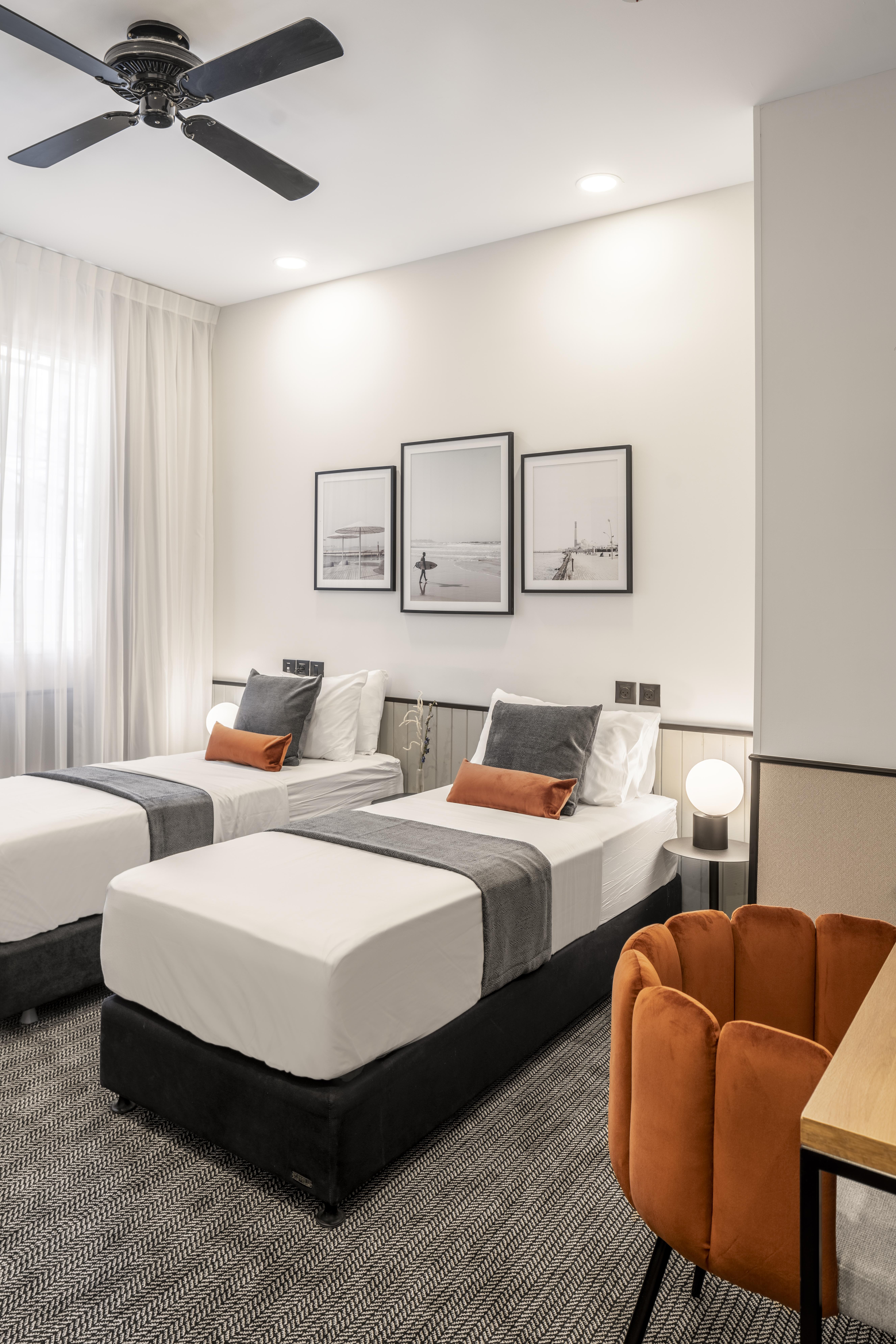 The New Port Tlv 3*