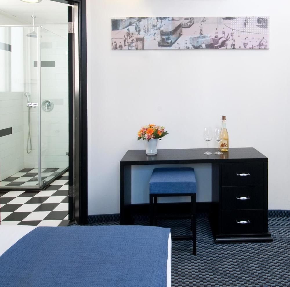 The New Port Tlv Отель 3*